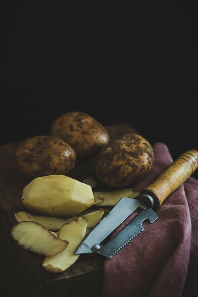 The impact of temperature on the hydrolysis of potato starches into simple sugars